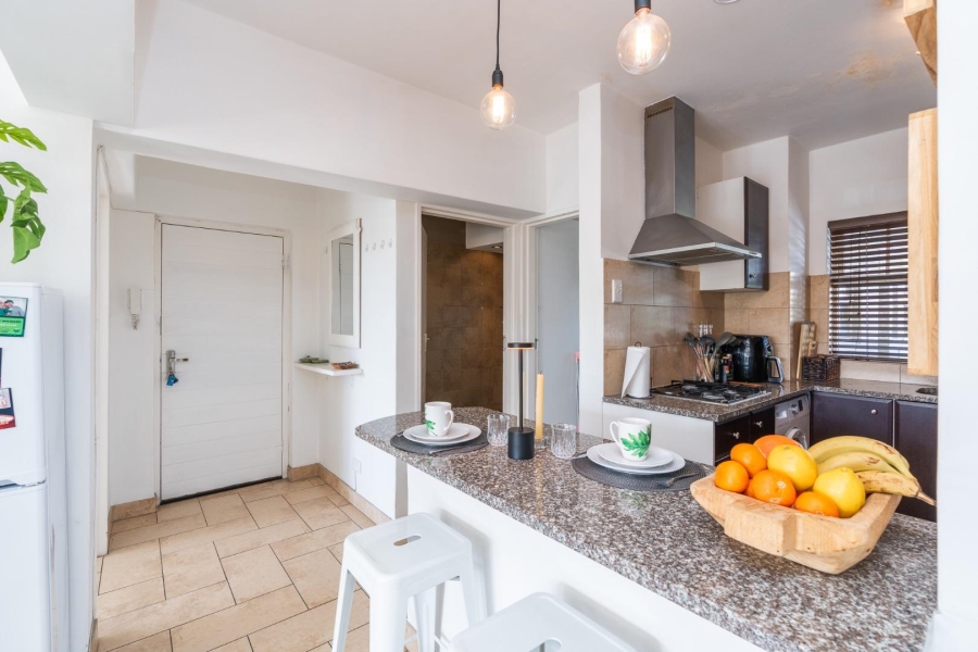 2 Bedroom Property for Sale in Green Point Western Cape